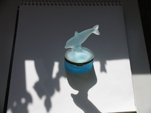 Translucent with shadows (blue)
