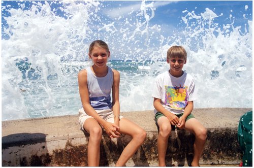 2000-Steven-Katherine-Waikiki-Swell